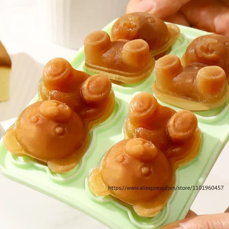 Bear Ice Block Mold With Funnel