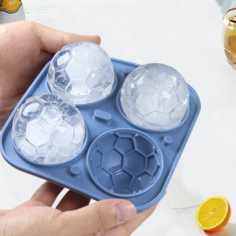 4-Cavity Football Ice Cube Tray With Lid