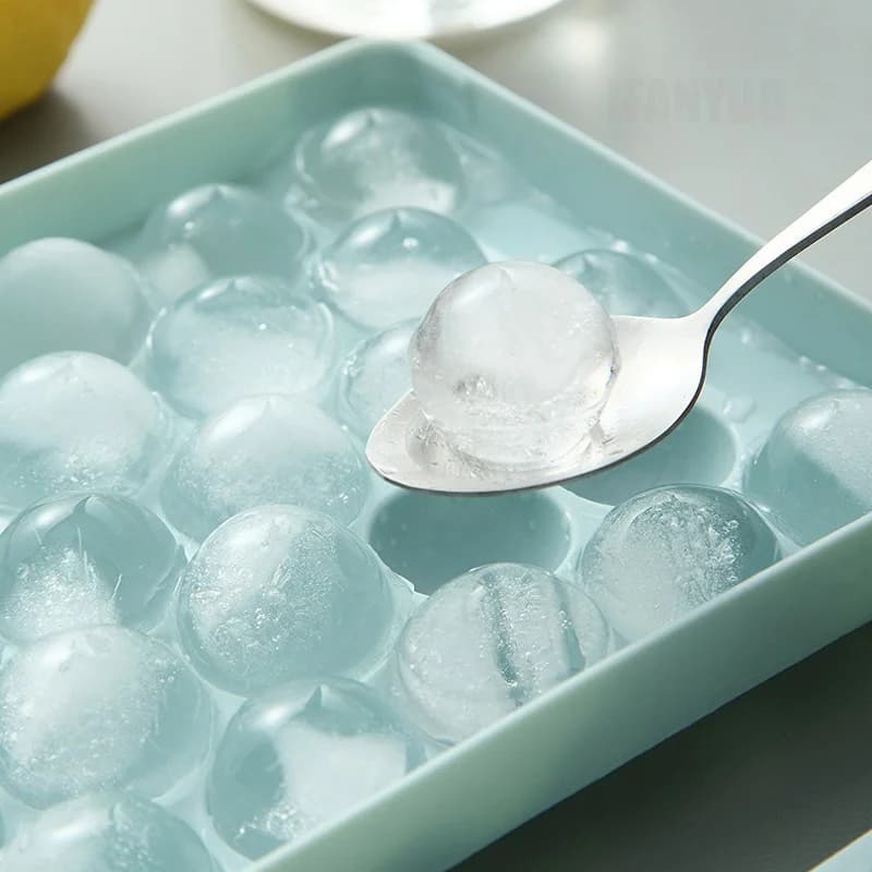 33-Cavity Hockey Ice Cube Tray